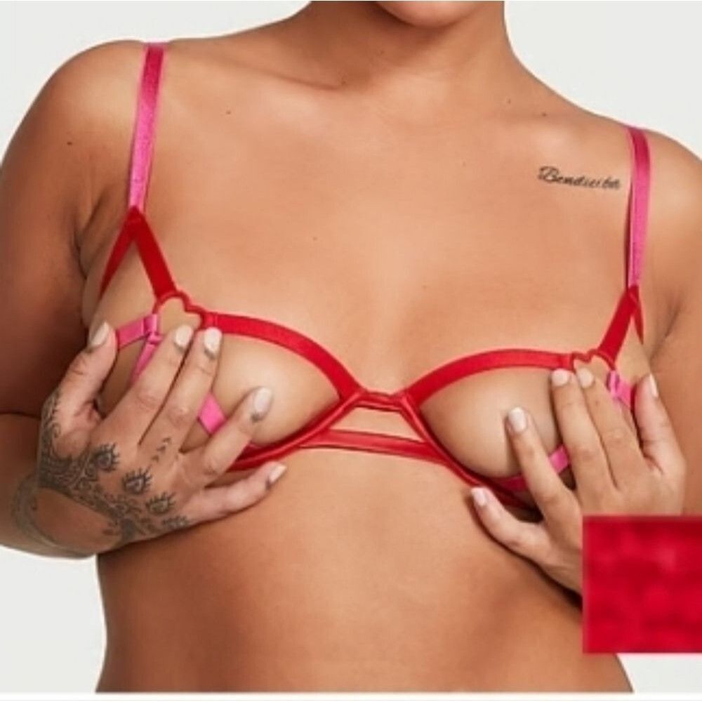 Victoria's Secret | Very Sexy Heartware Open-Cup Strappy Demi Bra Lipstick L